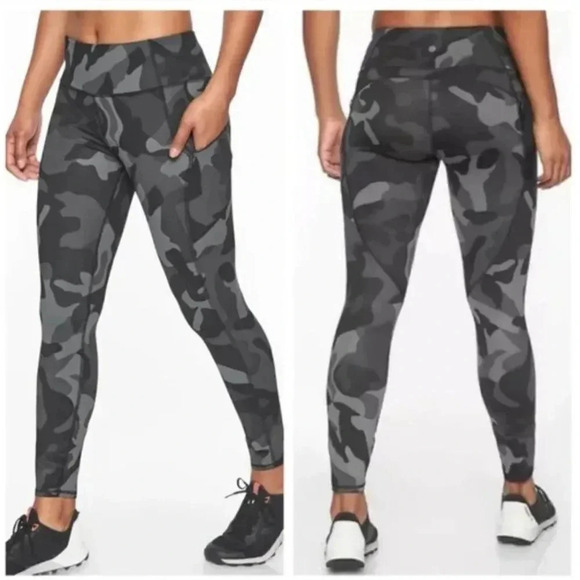 Athleta Contender Leggings 7/8 Tight Camo Camouflage Pockets Black Gray Small - Picture 1 of 14